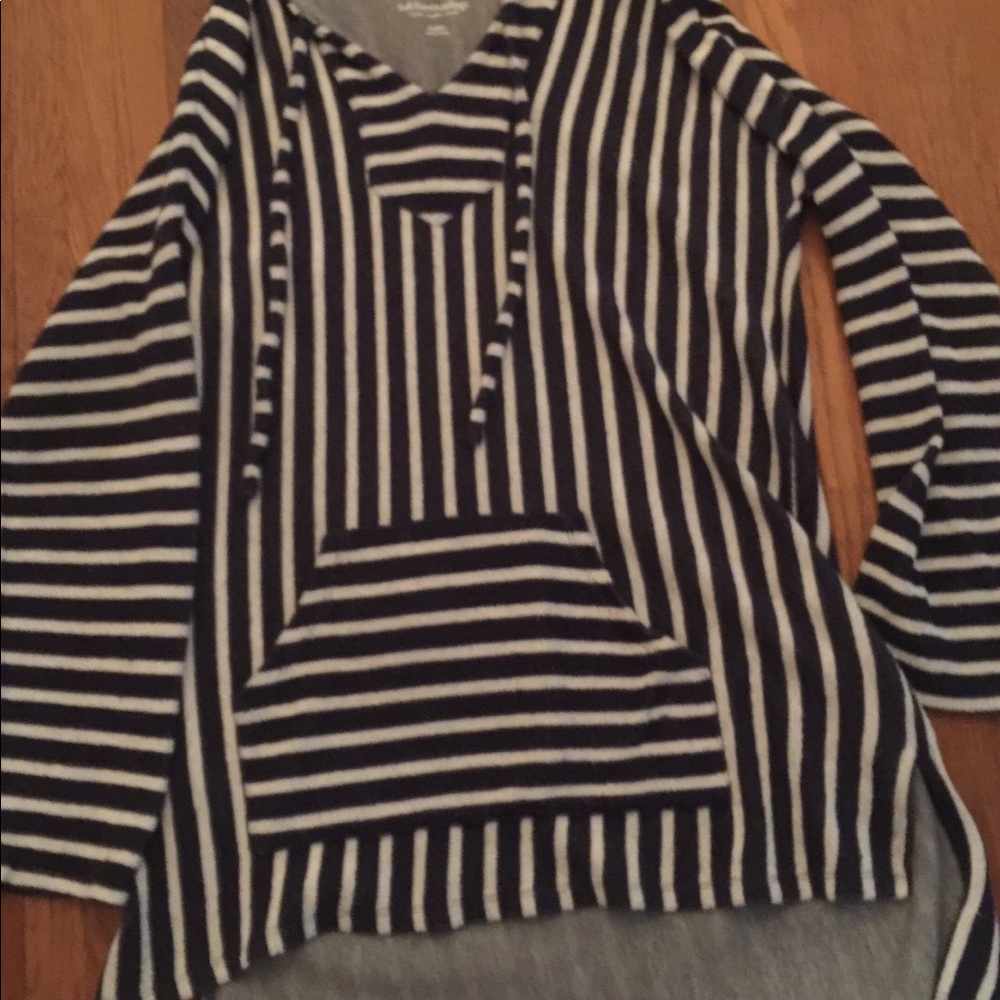 Striped comfort top